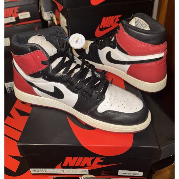 Air Jordan 1 Retro High OG Black Toe 2016 Men’s 13 main image 5